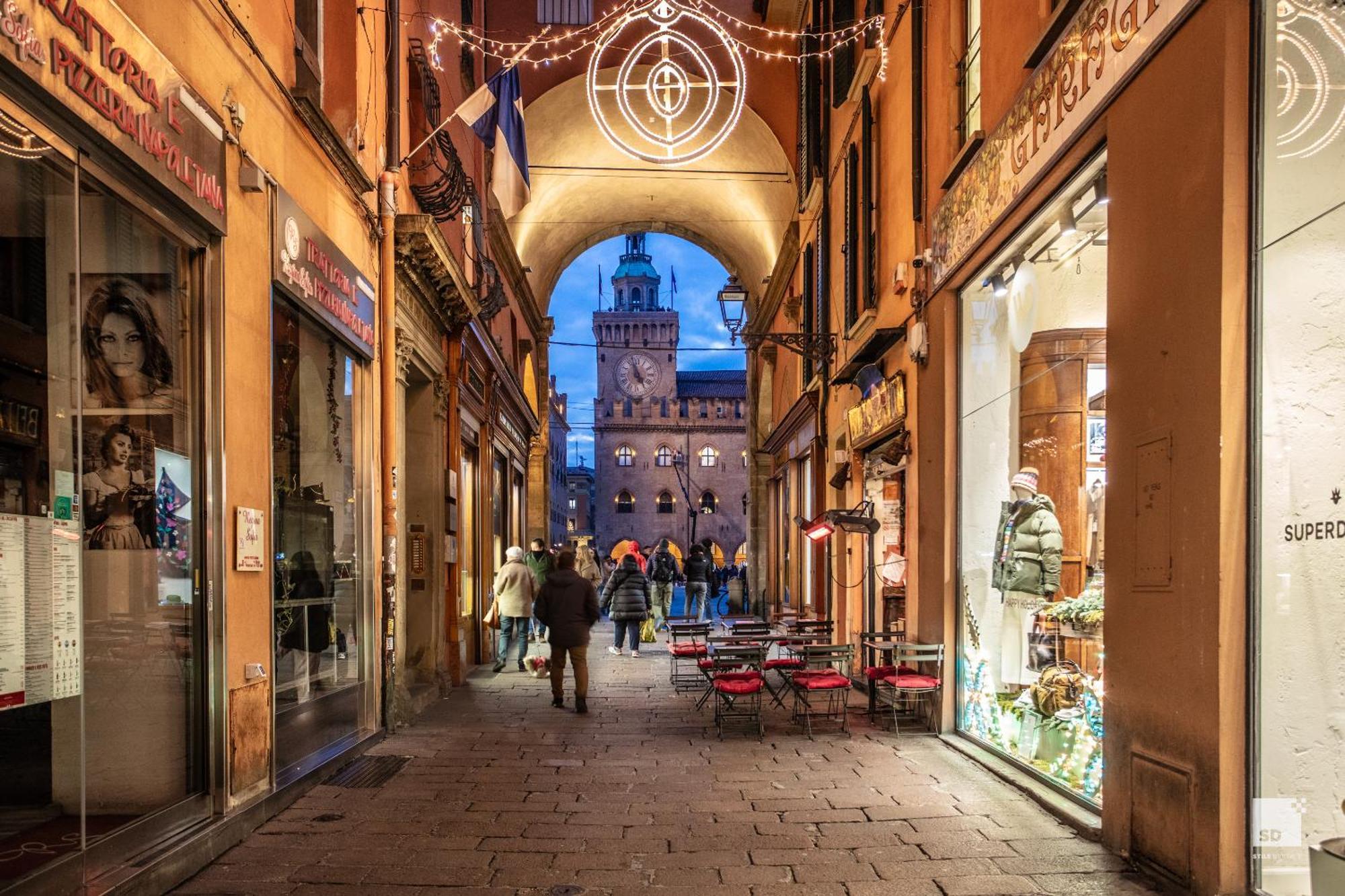 Urbanicooh Paracelso - Piazza Maggiore View Bologne Extérieur photo